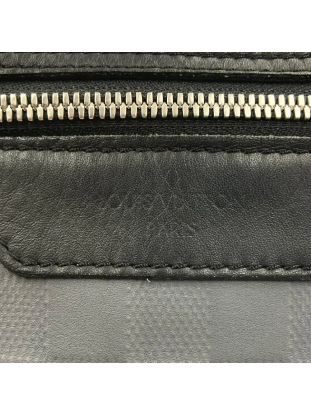 Louis Vuitton manufacturer louis